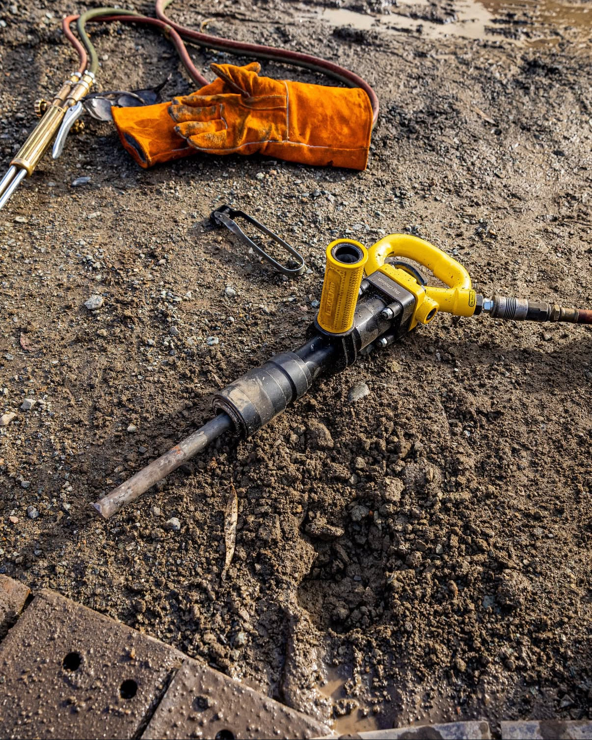 Mueller Kueps Big Chooch Heavy Duty Air Hammer - Includes 2 Adaptors